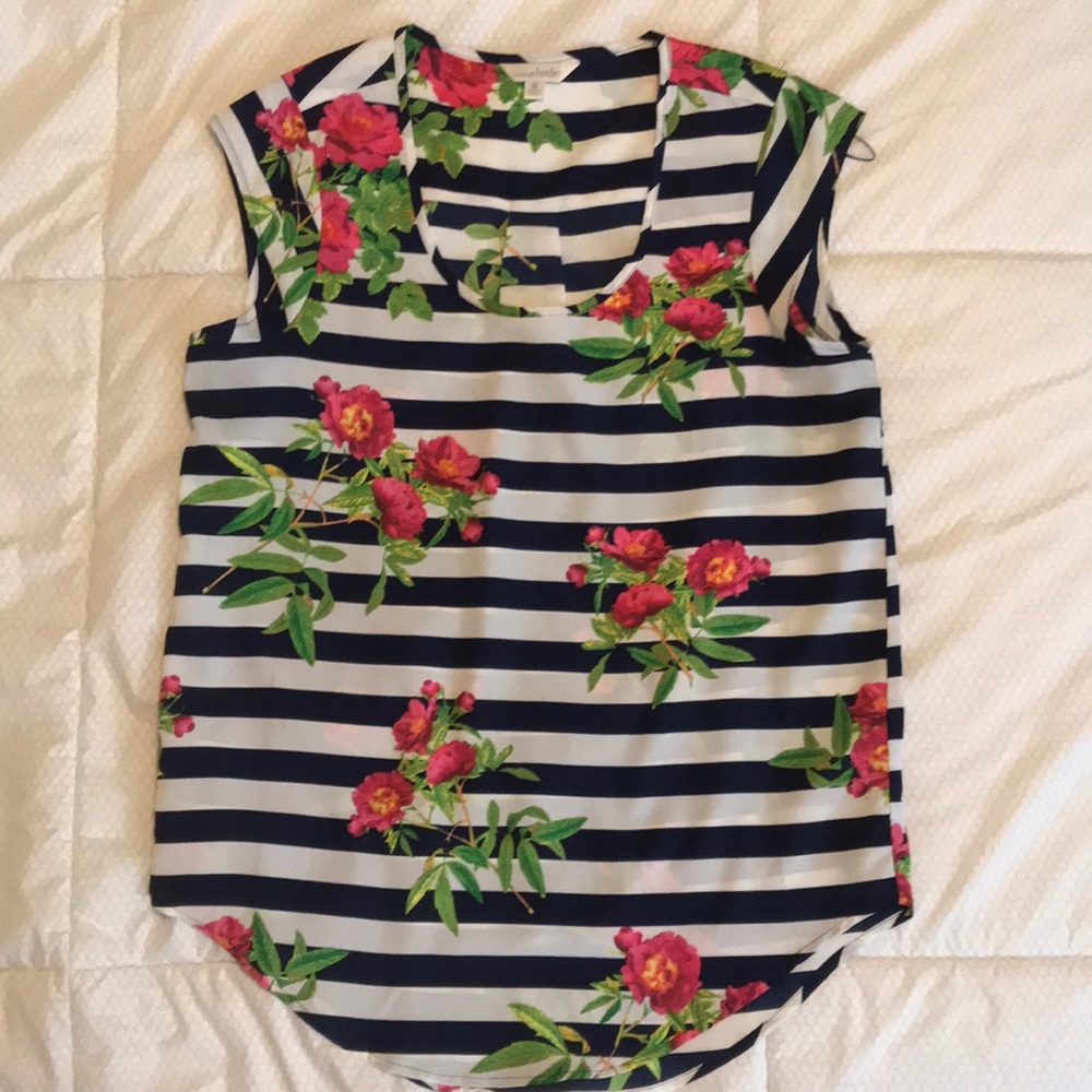 Cap sleeve blouse